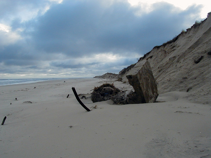 Bunkerreste in den D&uuml;nen