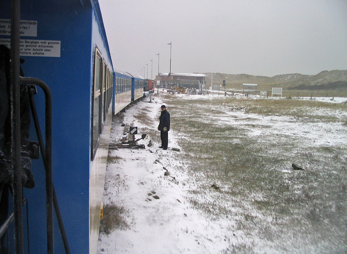 Einfahrt in den Haltepunkt &raquo;Westanleger&laquo;