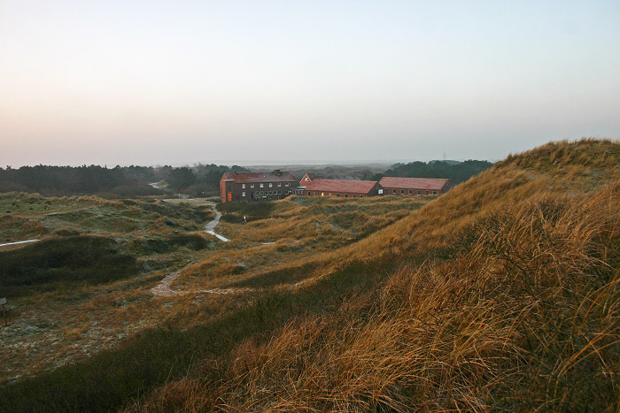 Bielefelder Heim von den Dünen aus gesehen