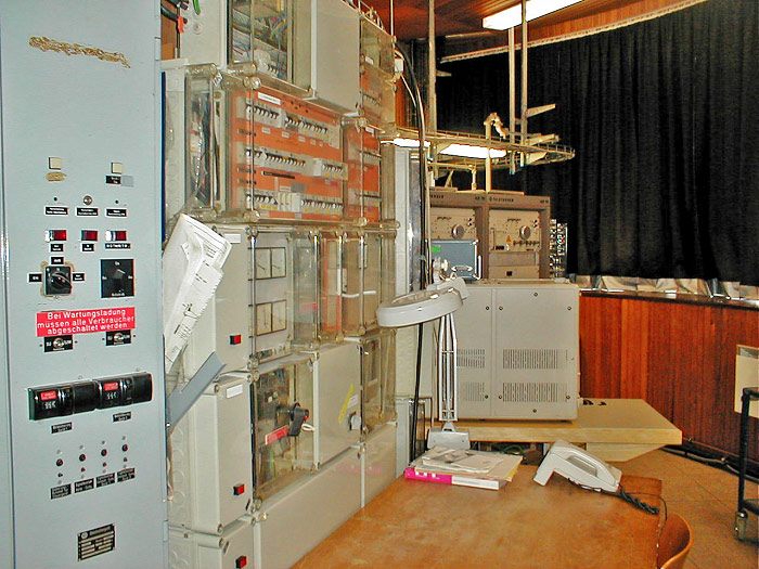 Radarraum im Mittelgescho&szlig; des Neuen LT