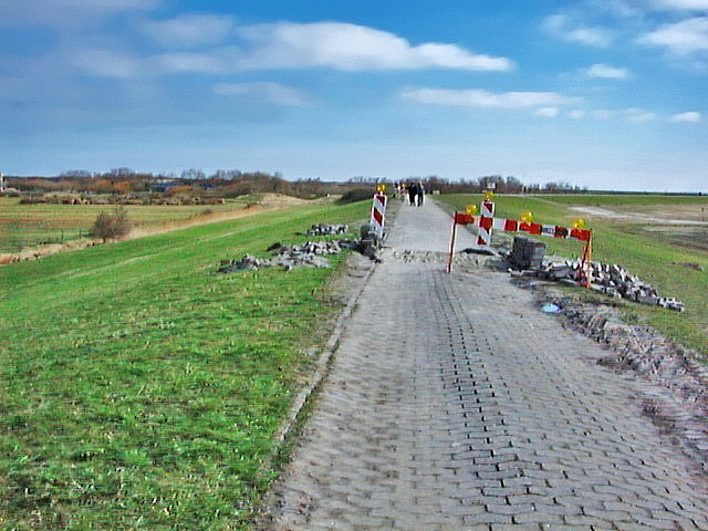 Baustelle auf dem Dorfgrodendeich