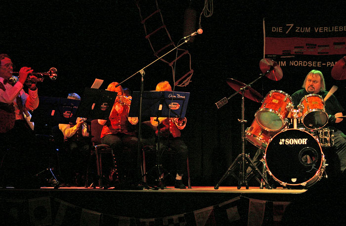 Insulaner unner s&uuml;ck: &raquo;Ocean Brass&laquo;