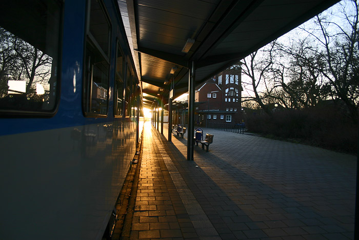 Verlassener Bahnsteig