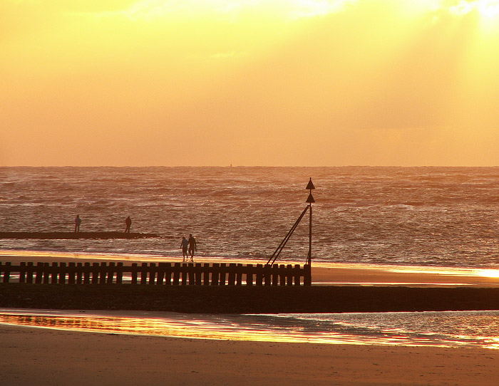 Niedrigwasser und Sonnenuntergang