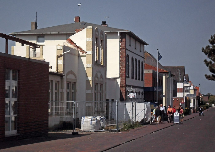 Elisabeth-Anna-Stra&szlig;e mit Haus Wittenberg