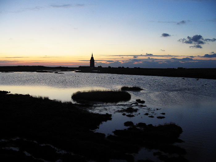 Westturm und Eiskuhlen