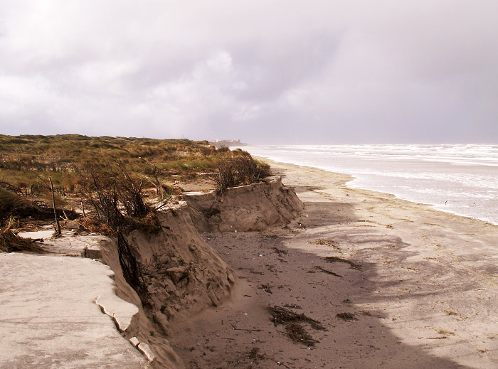 Oststrand nach der Sturmflut