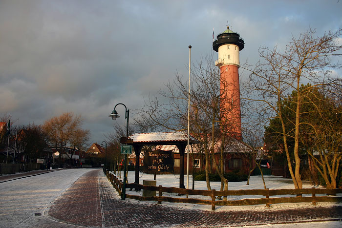 Zedeliusstra&szlig;e mit Altem Leuchtturm