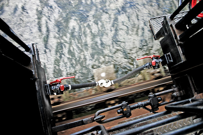 Fahrt &uuml;ber die Prielbr&uuml;cken