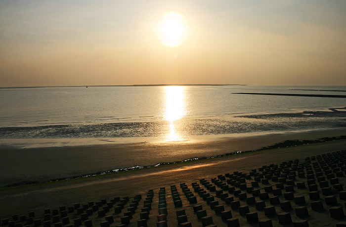 Deckwerk kurz vor Sonnenuntergang