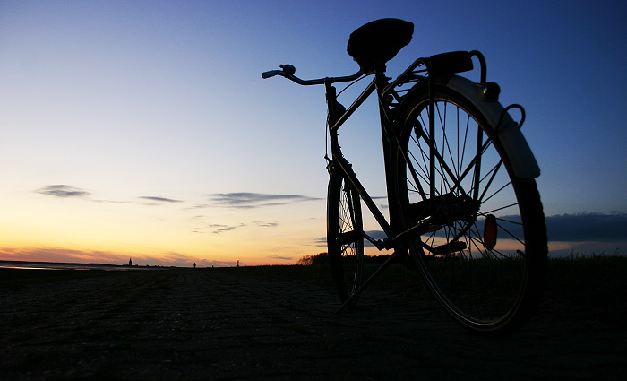 Fahrrad in der D&auml;mmerung