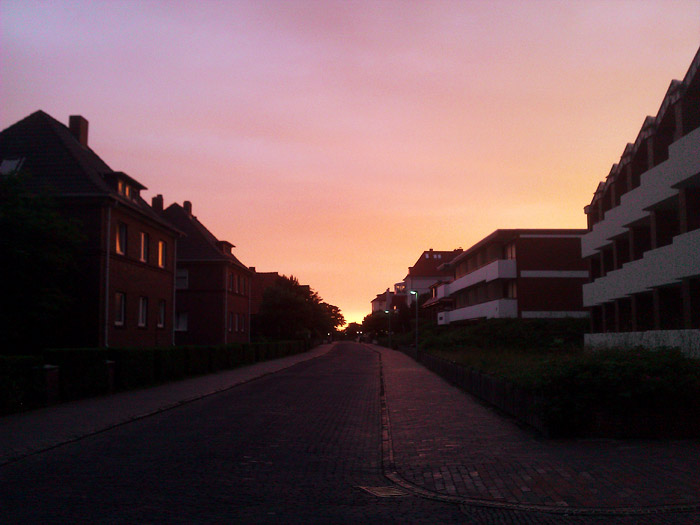 Charlottenstra&szlig;e am sp&auml;ten Abend