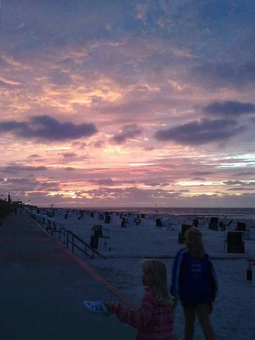 Hauptstrand am Abend