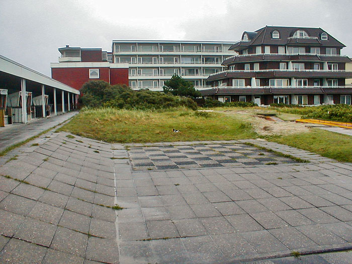 Liegeterrasse am Cobigolf-Platz