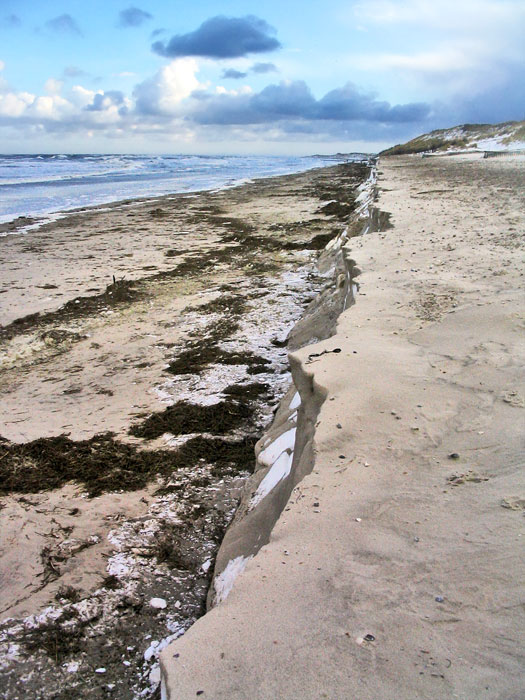 Abbruchkante am &ouml;stlichen Hauptstrand