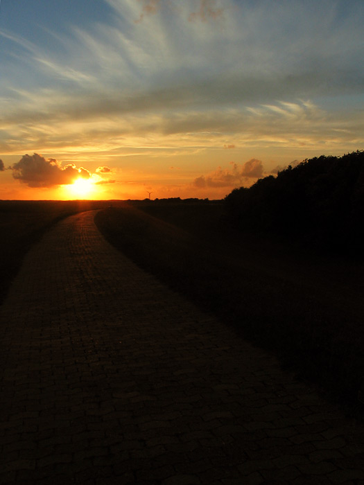 Dorfgrodendeich am Abend