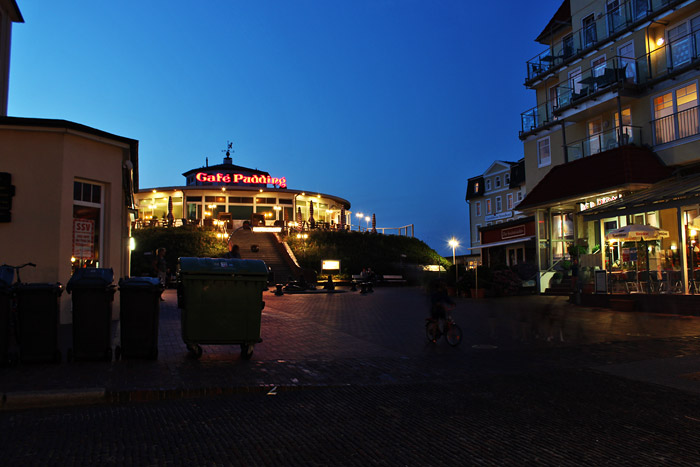 Obere Zedeliusstra&szlig;e am sp&auml;ten Abend