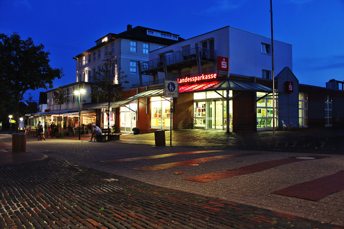 Landessparkasse und Haus Fresena