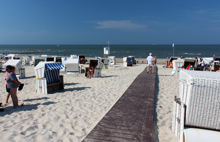 Uhrsteg zwischen West- und Mittelfeld