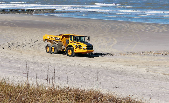 Volvo A25F bei Buhne N