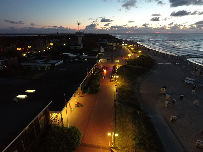Abends an der Promenade