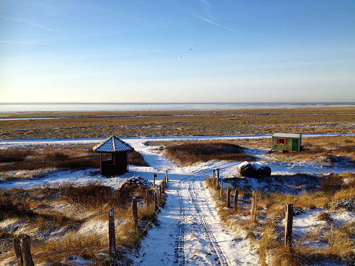 D&uuml;nen&uuml;berwegung im Osten