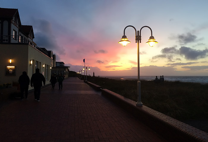 Abends an der Promenade