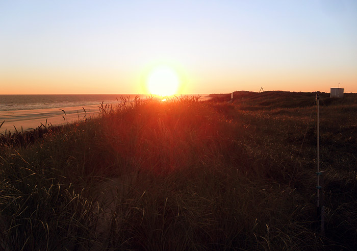 Sonnenaufgang &uuml;ber dem Oststrand