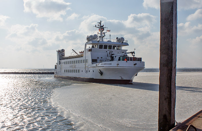 Anlegeman&ouml;ver der Inself&auml;hre