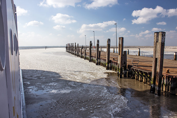 Ablegen der MS &raquo;Wangerooge&laquo;
