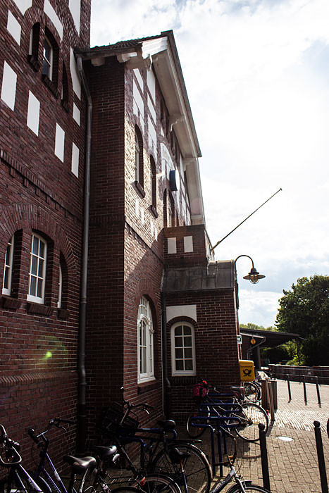 Bahnhofsgeb&auml;ude