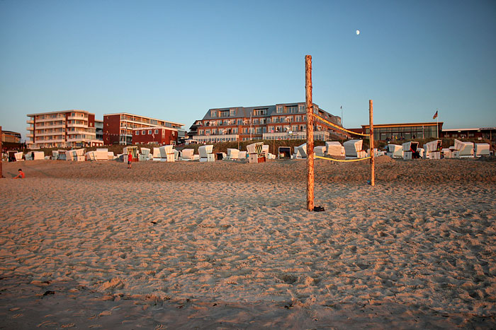 Beachvolleyball-Feld am Hauptstrand