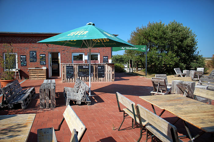 Biergarten des Westturm-Caf&eacute;s