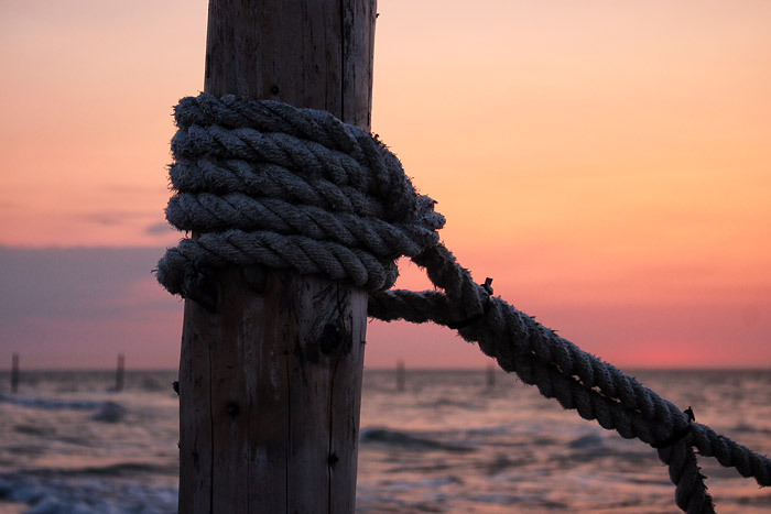 Tau an der Badefeldbegrenzung