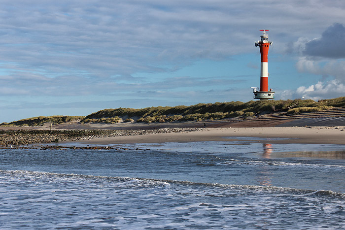 Neuer Leuchtturm von Nordwesten her gesehen