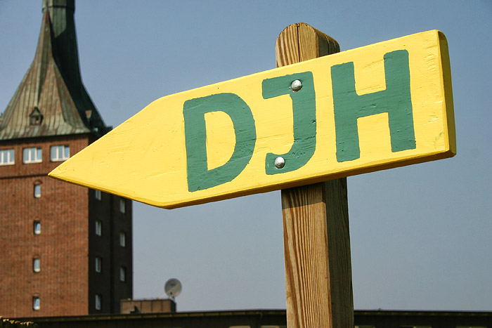 DJH