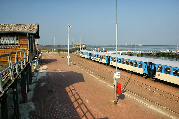 Westanleger mit Inselbahn