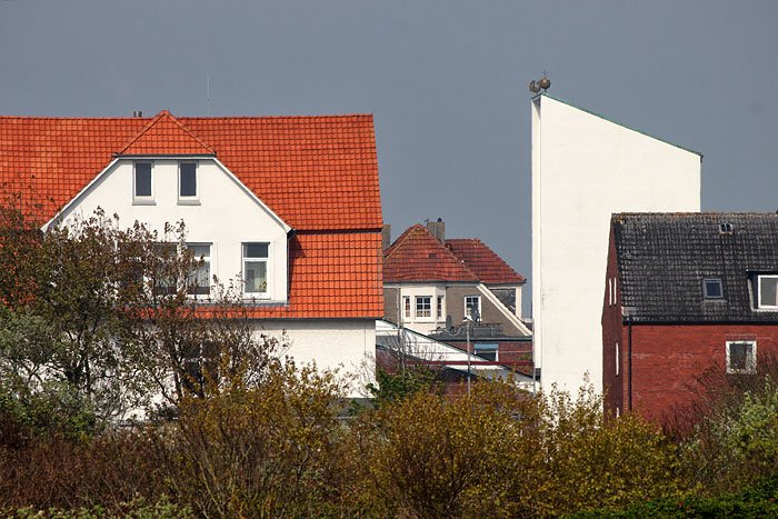 Meeresstern und St. Willehad-Kirche