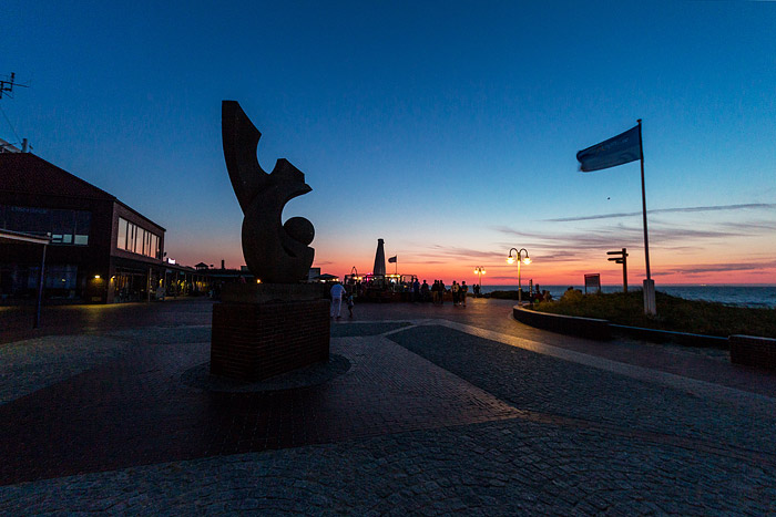 Sommerabend auf der Promenade