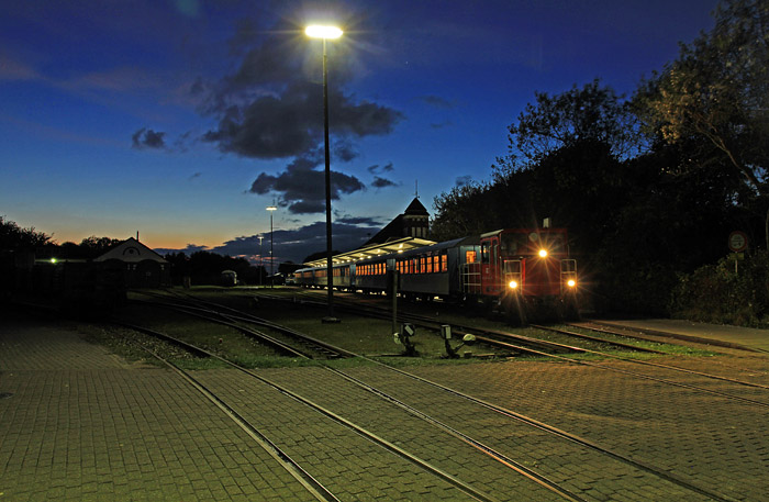 Abendankunft der Inselbahn