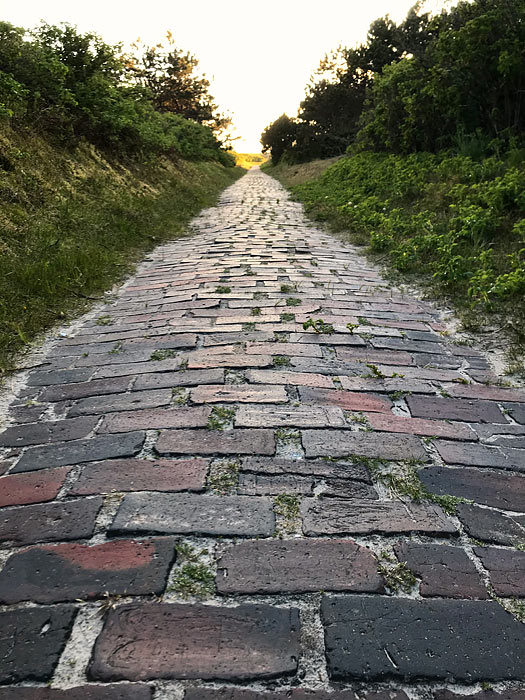 Fu&szlig;weg zum Westen