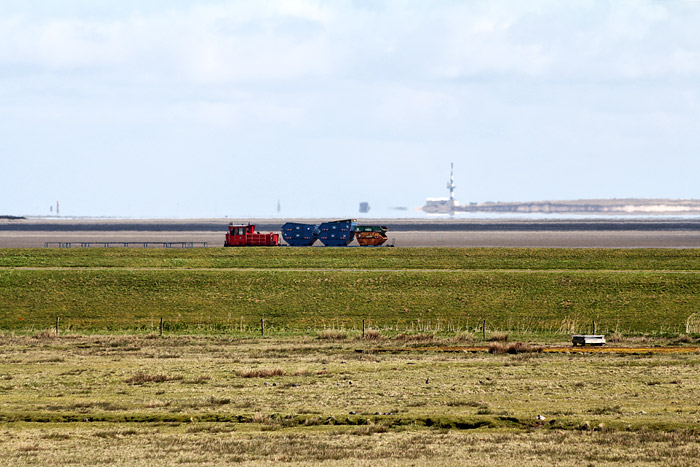 G&uuml;terzug im Westau&szlig;engroden