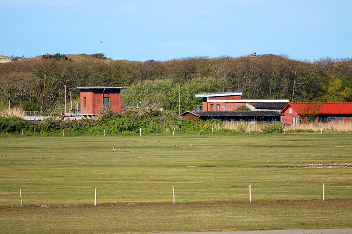 Kläranlage vom Deich aus gesehen