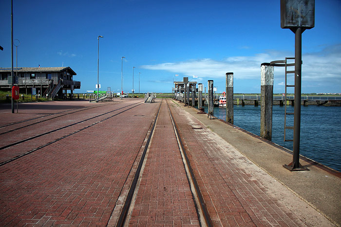 Bahngleise am Westanleger