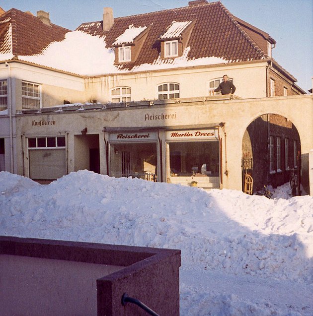 Fleischerei &raquo;Drees&laquo; im Schnee