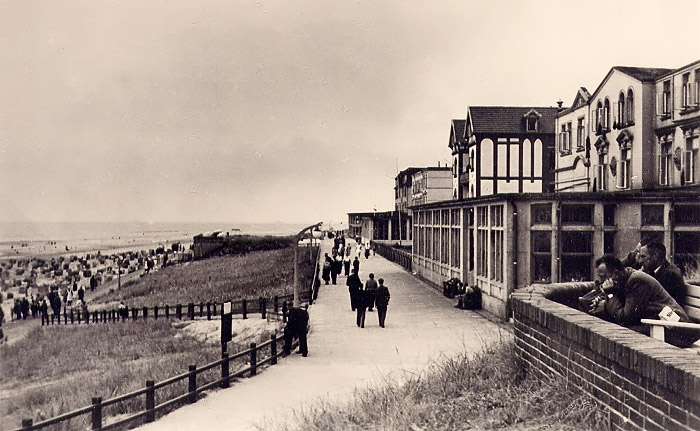 Blick &uuml;ber die Strandpromenade