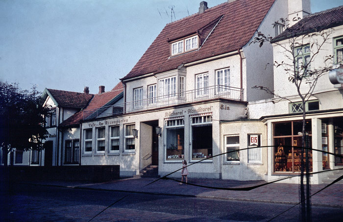 Caf&eacute; am Rosengarten