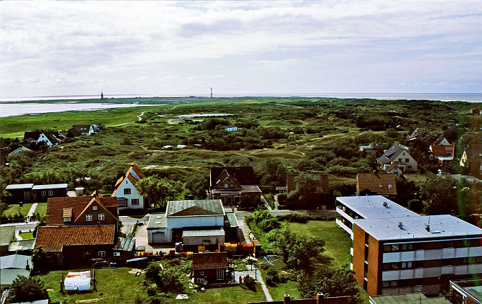 Osterd&uuml;nen vom Leuchtturm aus gesehen