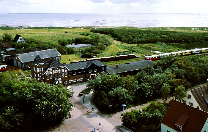 Bahnhof und Niobeplatz von oben gesehen