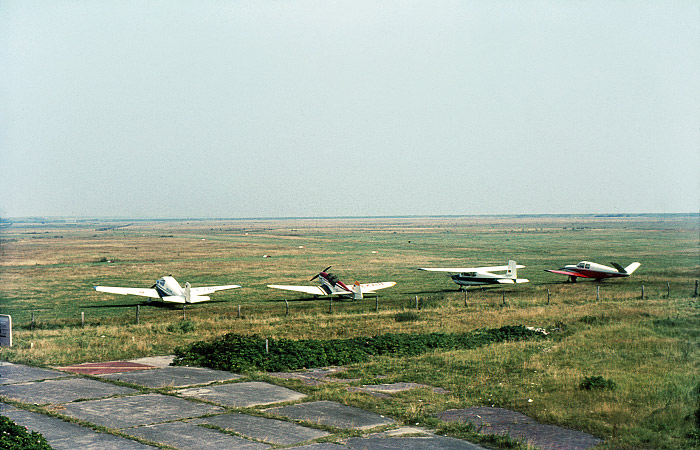 Vorfeld des Wangerooger Flugplatzes